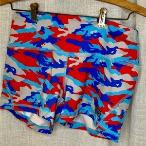 Fleo apex Contour EUC size M Americamo